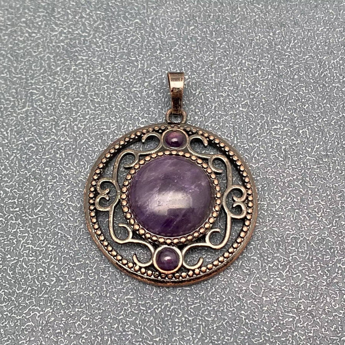 Vintage Natural Stone Hollow Circular Charm  Pendant - CS