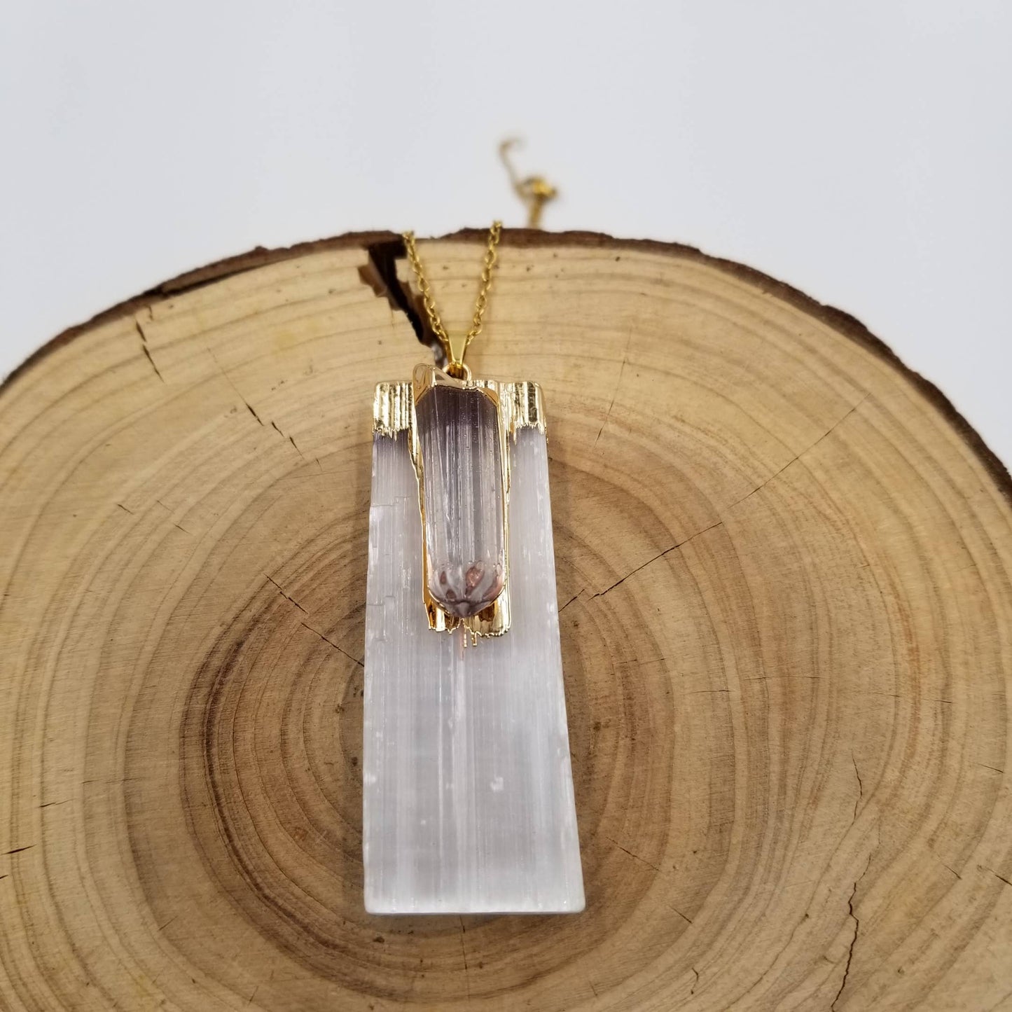 Natural Stone Inlaid Crystal Pillar Necklace