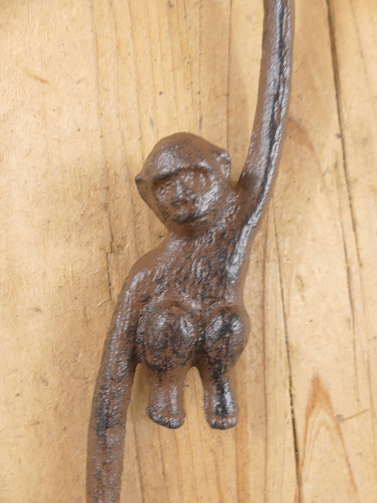 CAST IRON MONKEY HOOK  9 1/4"