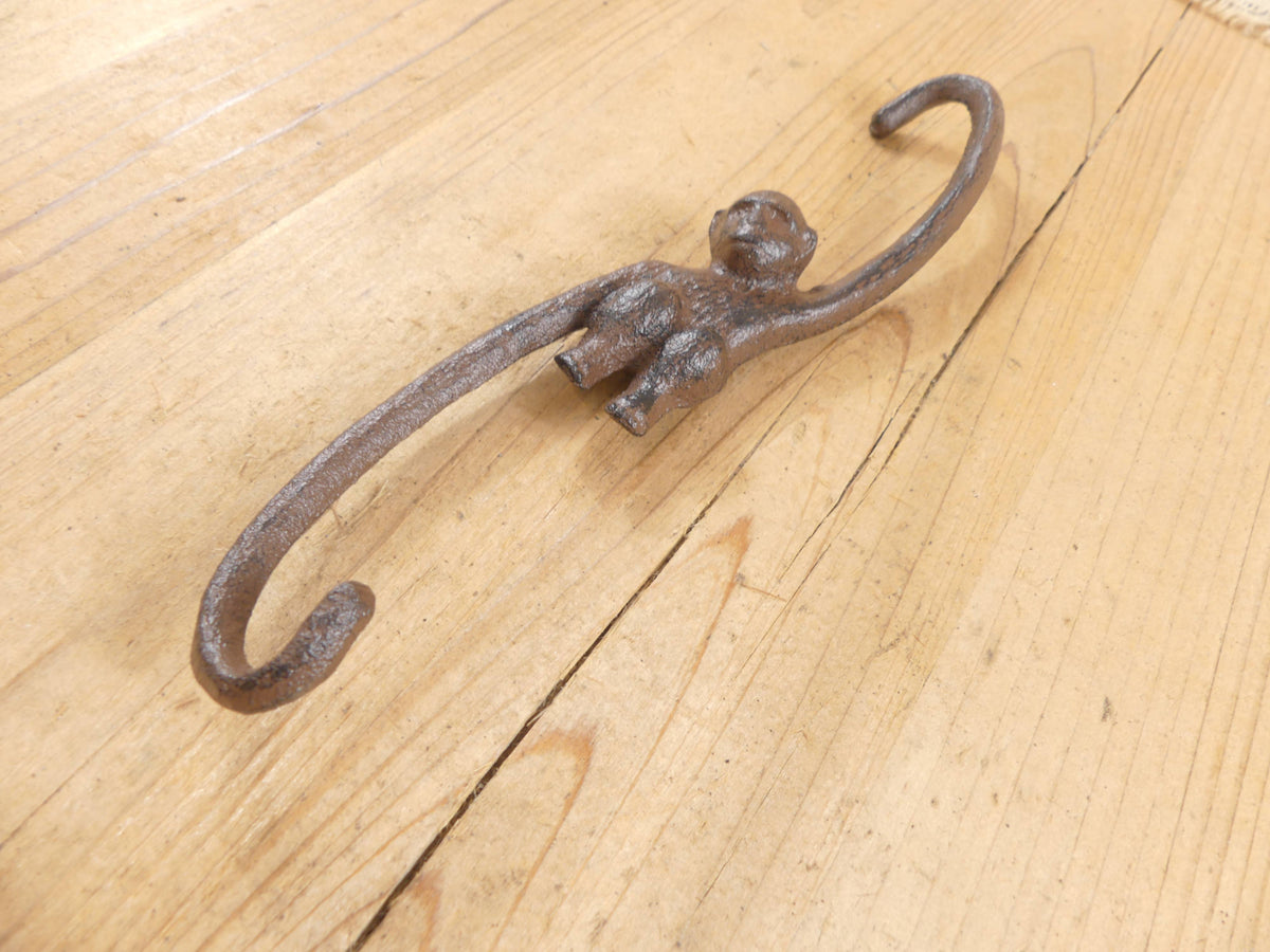 CAST IRON MONKEY HOOK  9 1/4"
