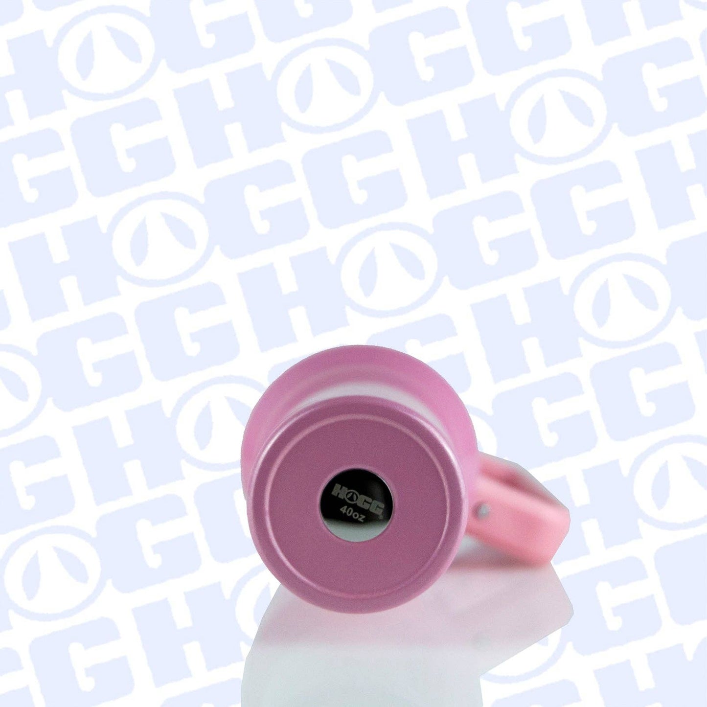 Pink and white product on a light purple background with 'HOGE' pattern