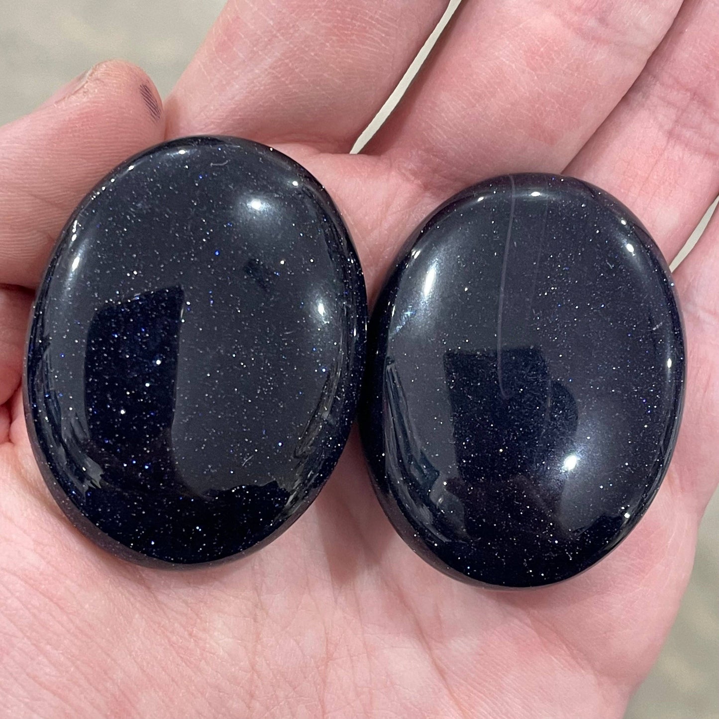 Gemstone Palm Stones 45mm – Bulk Crystal Supplies