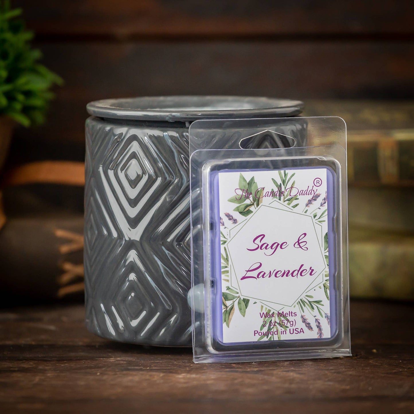 SAGE AND LAVENDER - RELAXING SAGE AND LAVENDER SCENTED MELT