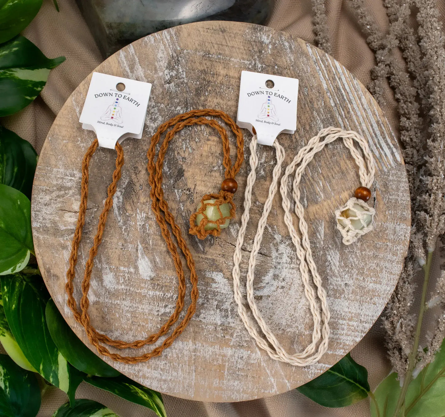 Adjustable Macrame Crystal Holder Necklace.