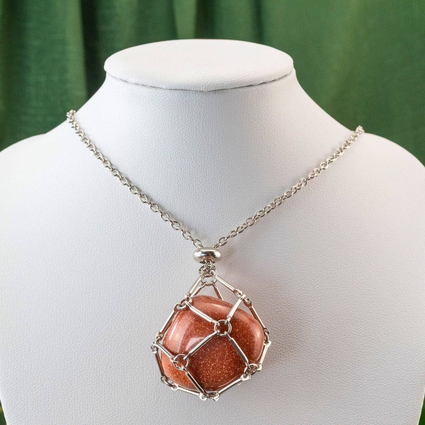 Adjustable Metal Crystal Holder Necklace.