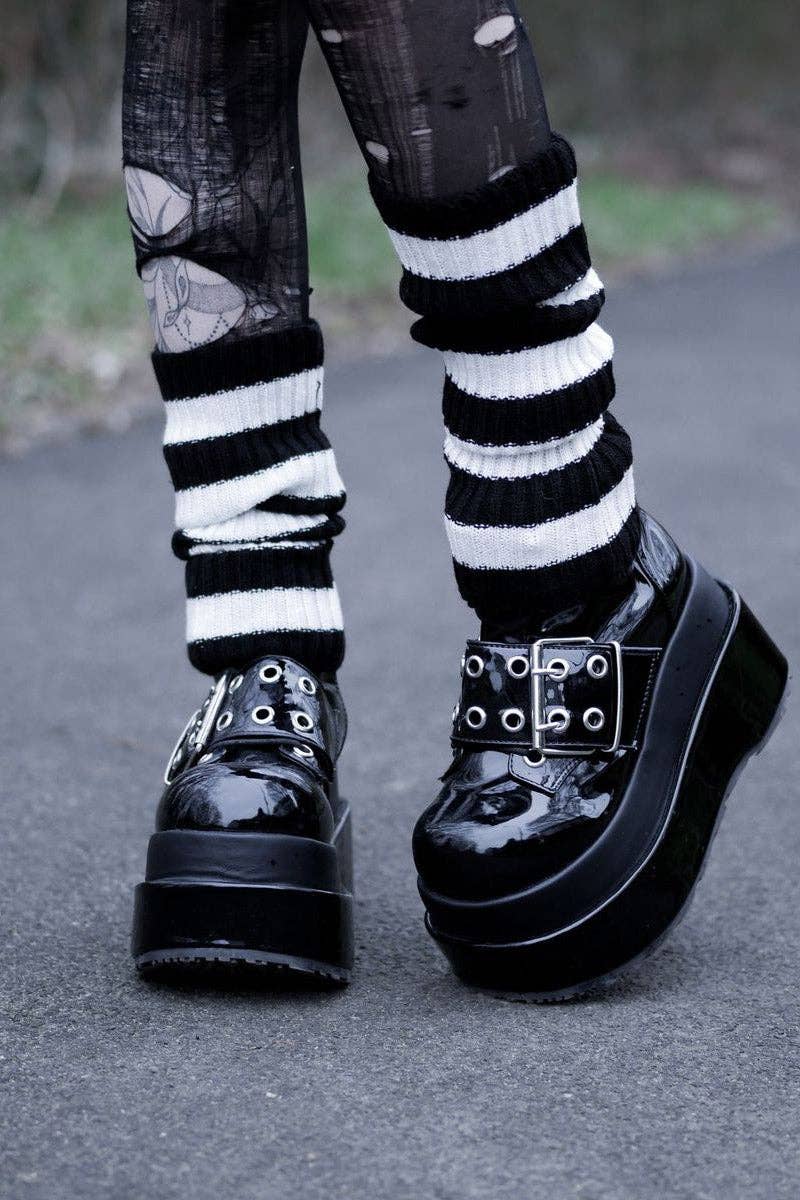 Love at First Bite Striped Leg Warmers [Black/White]