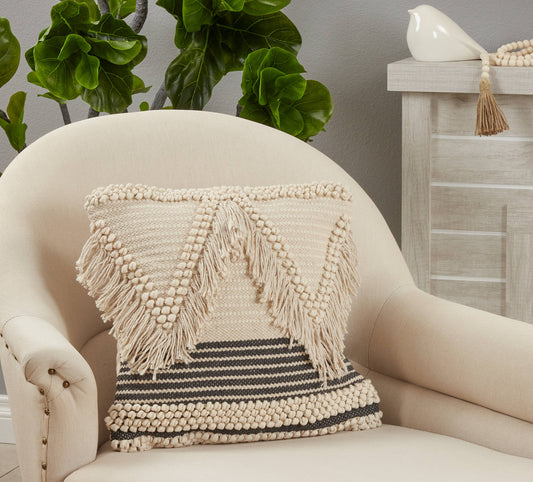 Woven Throw Pillow With Fringe Design