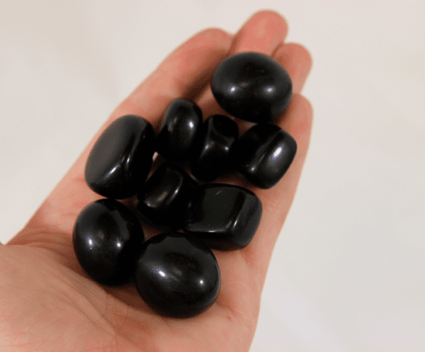 Tumbled Black Obsidian, Small (19mm-25mm)