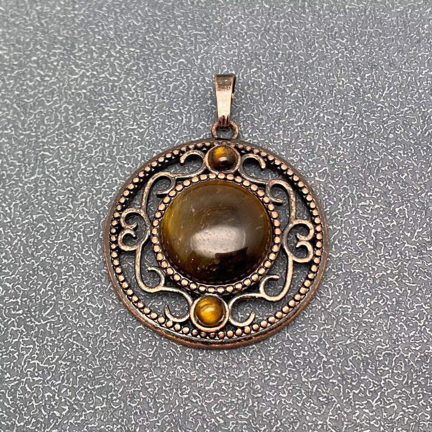 Vintage Natural Stone Hollow Circular Charm  Pendant - CS