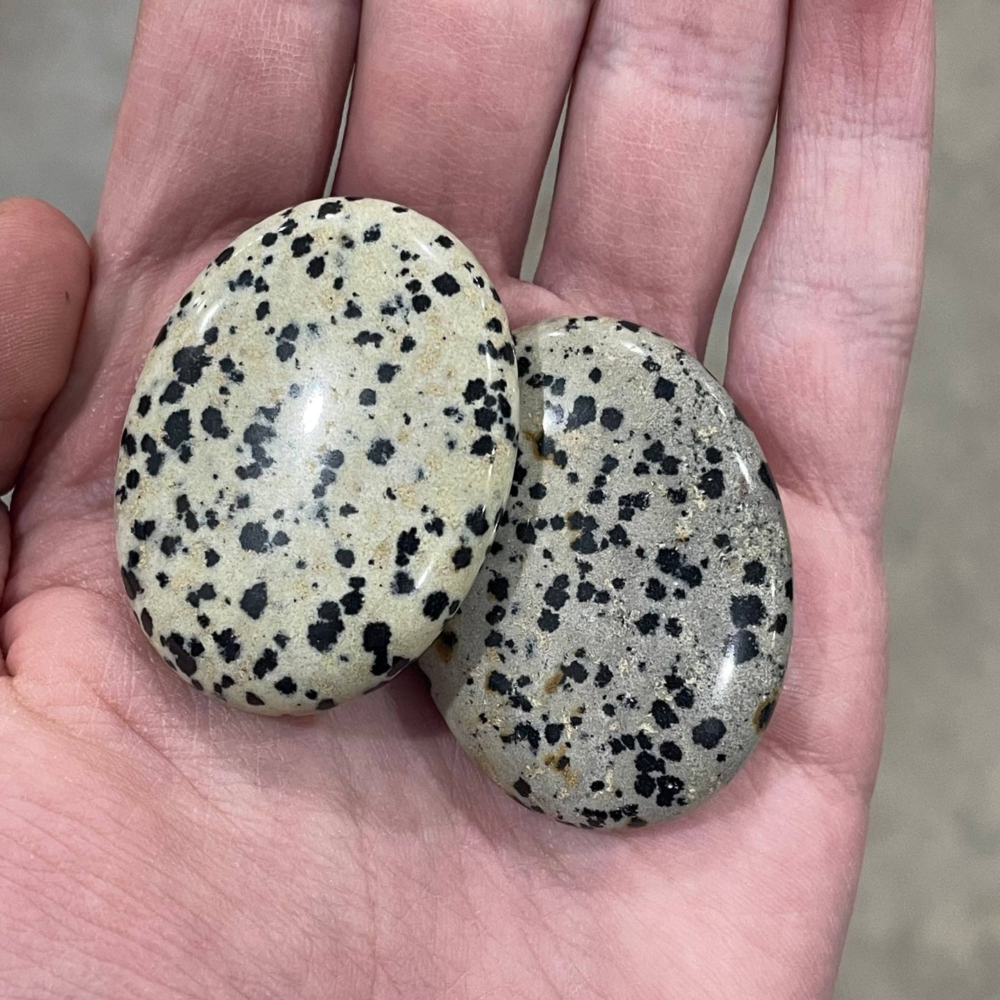 Gemstone Palm Stones 45mm – Bulk Crystal Supplies