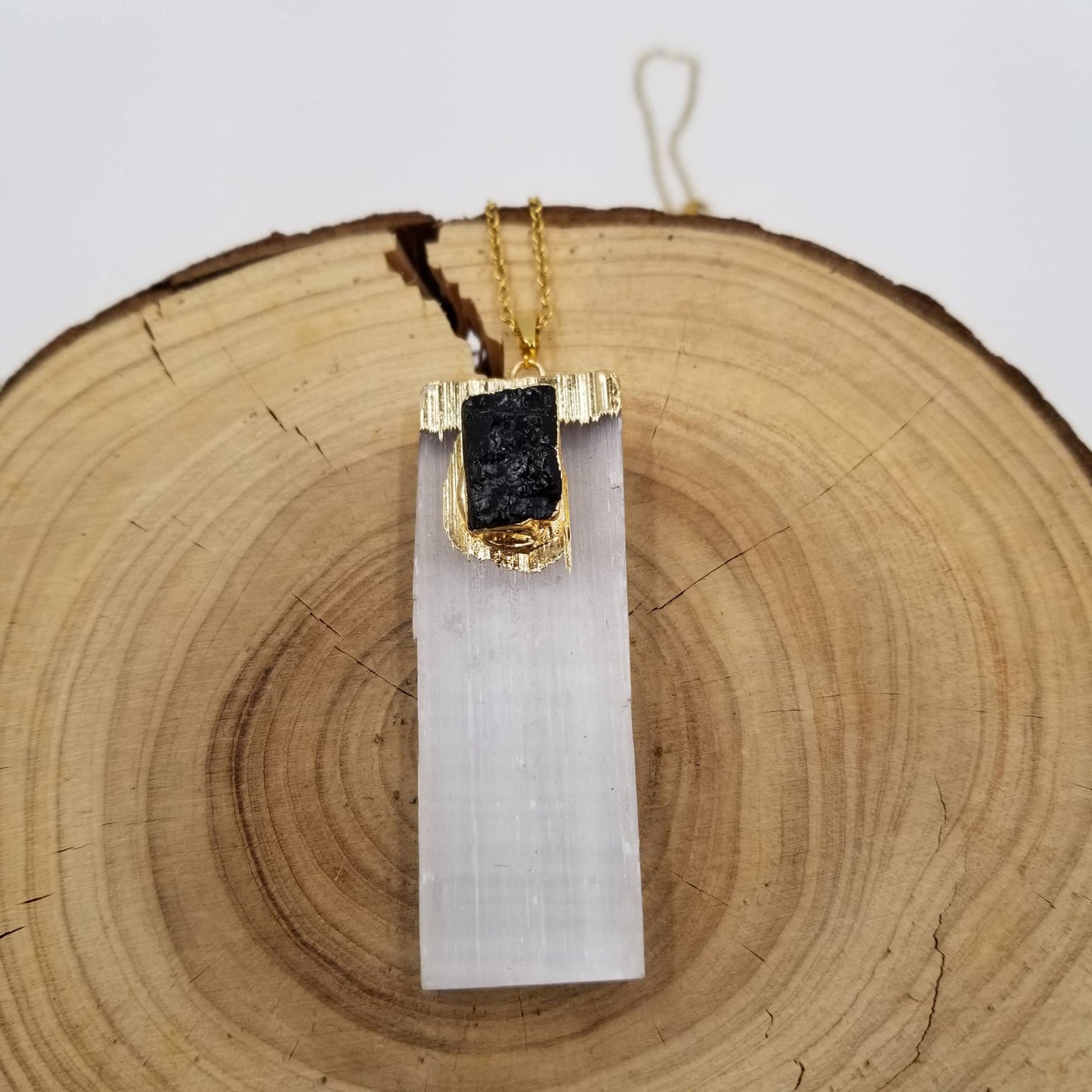 Natural Stone Inlaid Crystal Pillar Necklace