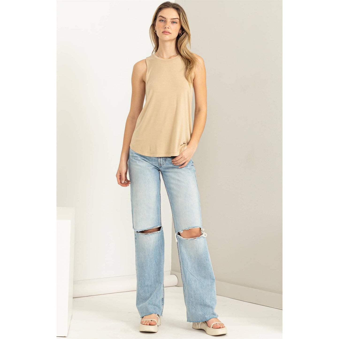Sleeveless Tank Top